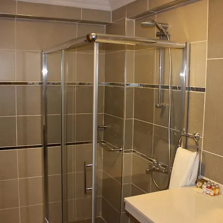 Hotel Tavsanli 3*