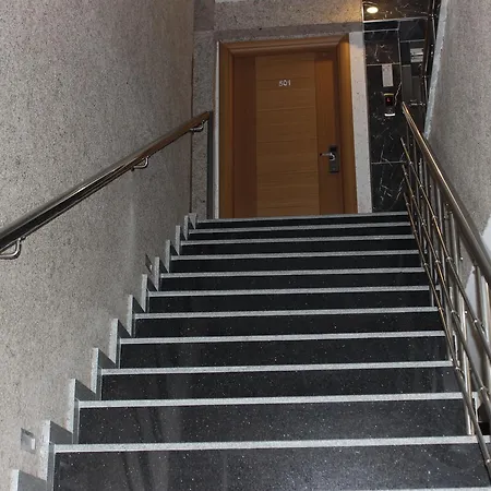 Hotel Tavsanli 3*